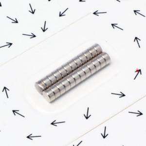 Scheibenmagnet Neodym, silber dm 3 mm, h =1,5 mm, N48, 24 Stk
