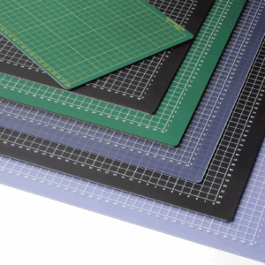 Schneideunterlage schwarz/grün verschiedene Formate